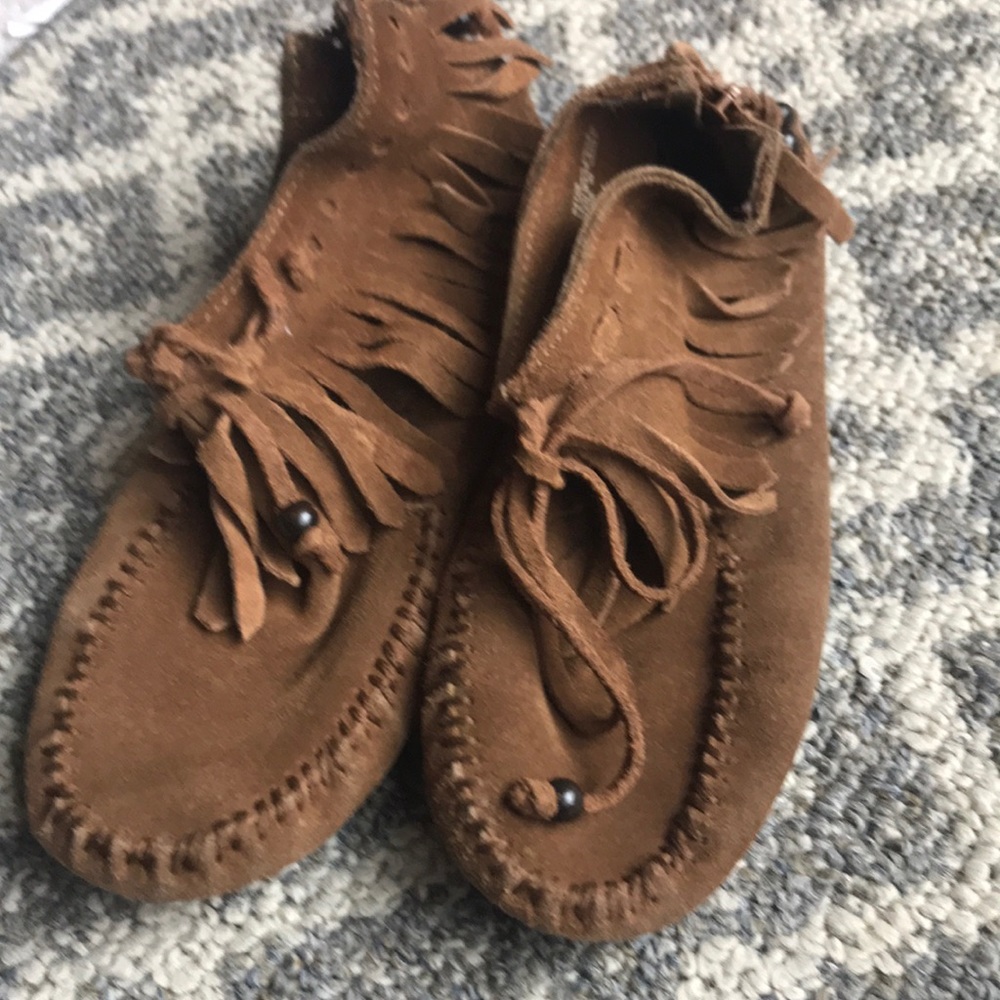 Minnetonka beaded moccasins